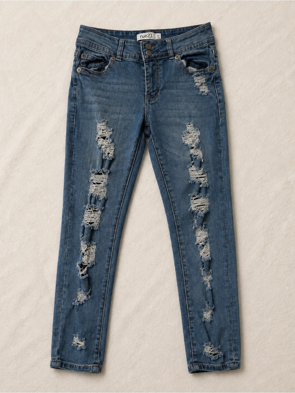 Rue21 Distressed Stretchy Skinny Jeans Women’s Size 7 Light Wash Denim